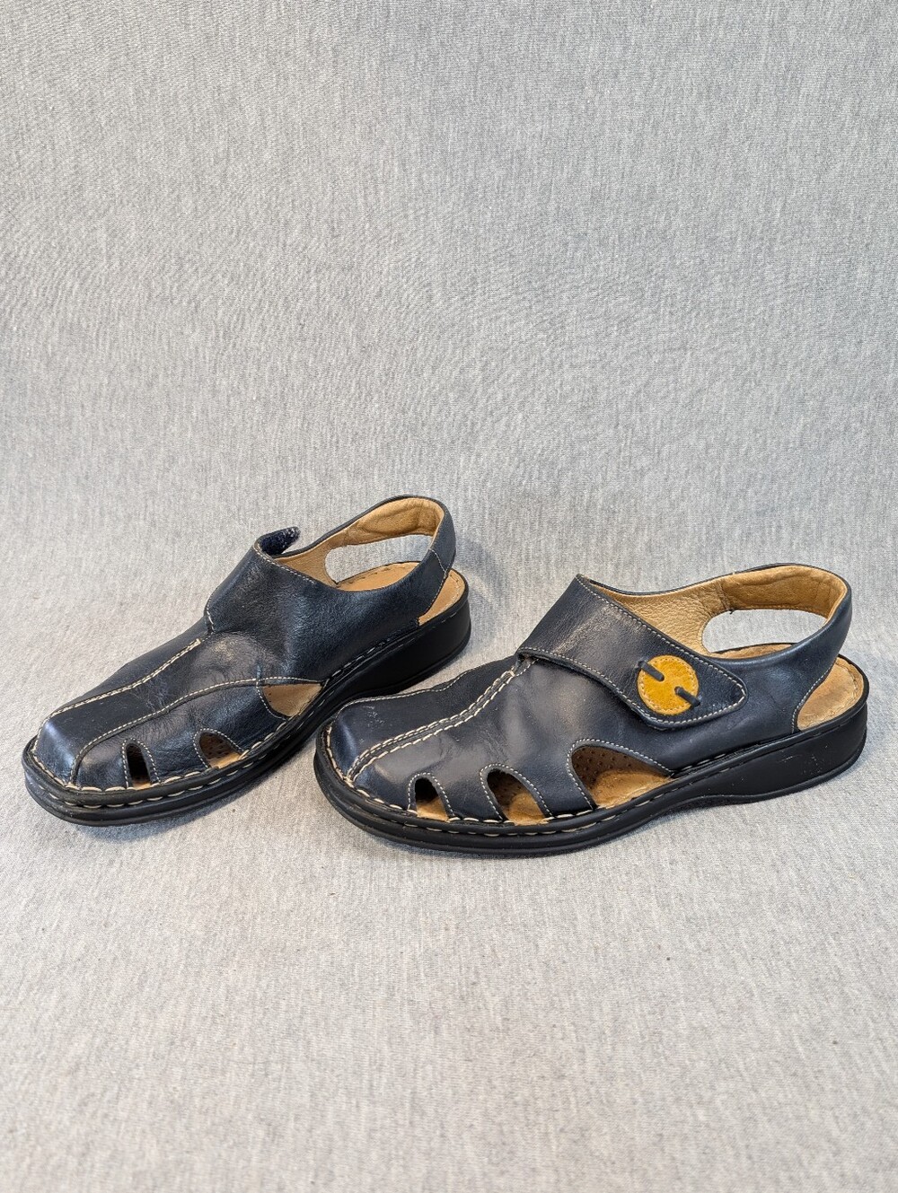 Josef Seibel Leather Closed Toe Sandals Women's 39 Dark Blue